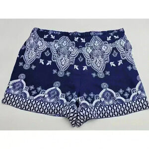 Kaari Blue Women's Petite L Navy and White Printed Shorts